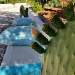 Aparthotel Casa Trullo Bianco: Casa Limone 4*