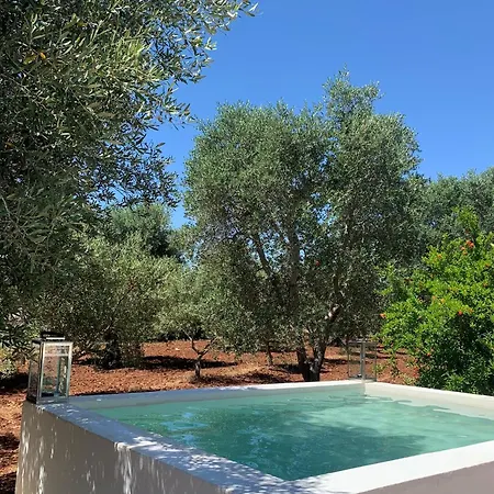 Casa Trullo Bianco: Casa Limone Aparthotel Ceglie Messapica